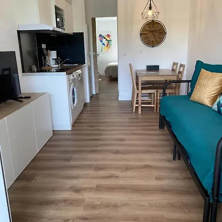 Apartment T2 Dans Les Restanques Du Golfe A *