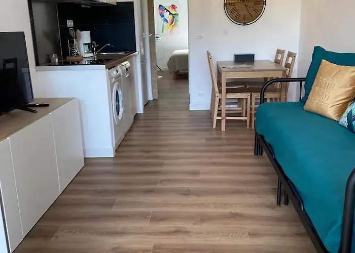 Apartment T2 Dans Les Restanques Du Golfe A *