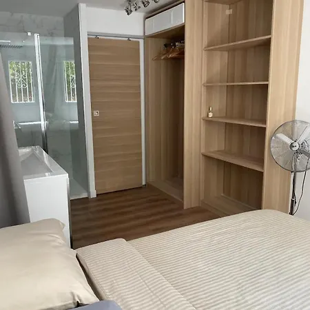 T2 Dans Les Restanques Du Golfe A Grimaud